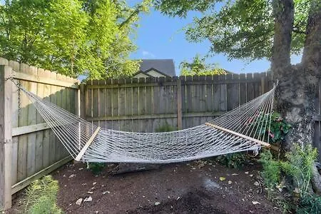 Villa The Maple House - Huge Backyard & Mins To Broadway Nashville Stati Uniti
